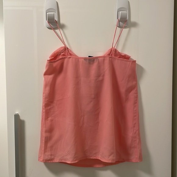 H&M coral top - US 2 - Picture 2 of 4